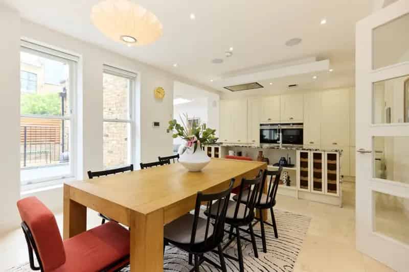 St Augustine's Road Apartment near Camden Town