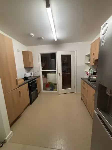 1-Bed Flat in E16 - Seeking 2-Bed Upgrade in E14 or Central London