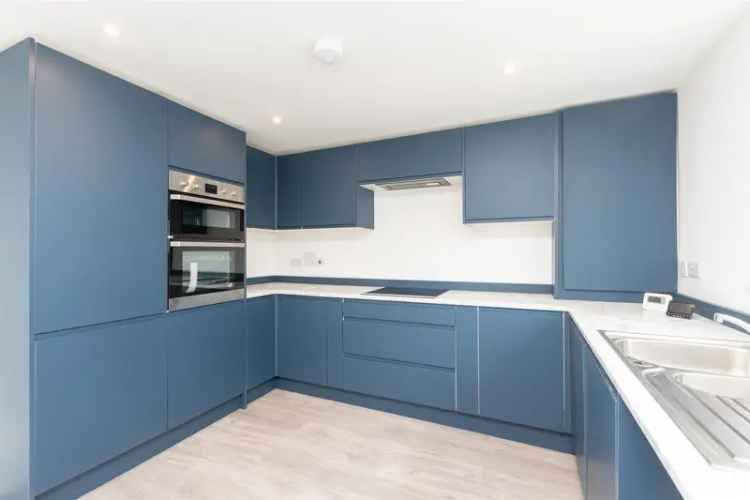 3 Bedroom End of Terrace House for Sale Near Bluewater