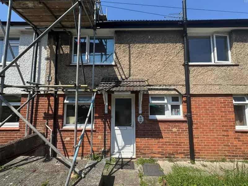 6 Bedroom HMO House for Sale Near Amenities