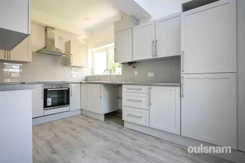 3 Bedroom Semi-Detached House For Sale Near Lightwoods Park
