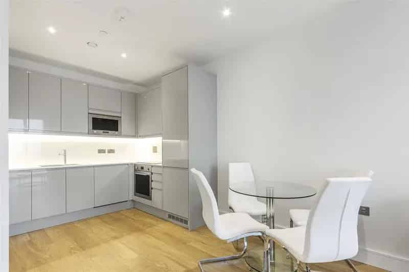 2 Bedroom Apartment to Rent Luxury New Build