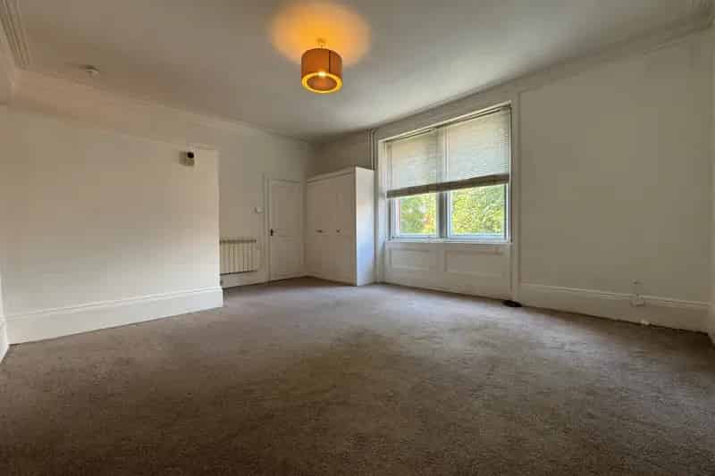 Flat For Rent , Eastbourne, England