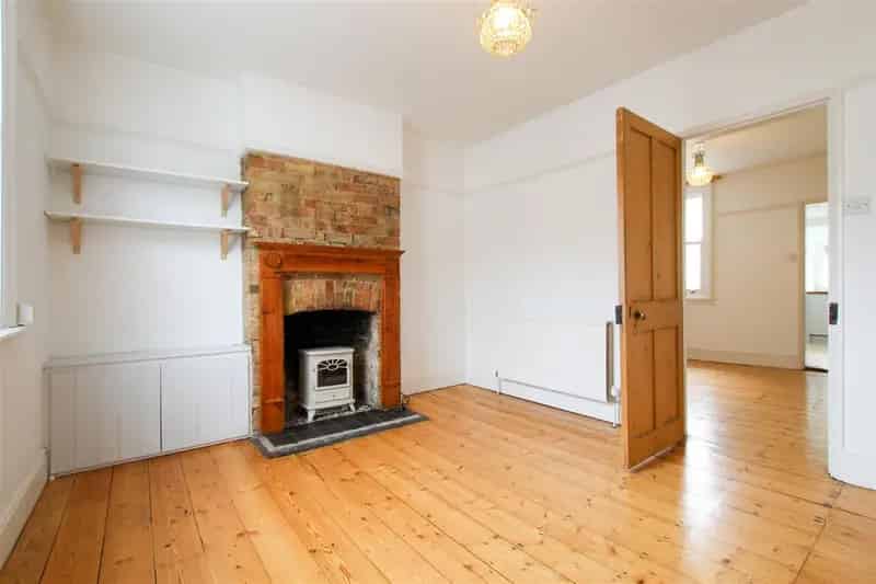 2 Bedroom Victorian Terrace House to Rent