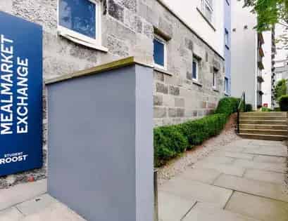 1 Room Flat 55m² Aberdeen Communal Kitchen Ensuite