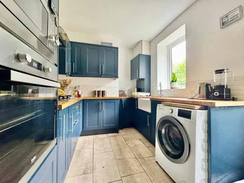 2 Bedroom Mid Terrace House for Sale in Bacup