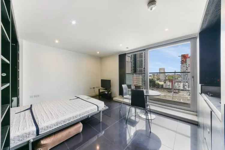 Studio Apartment Canary Wharf Pan Peninsula Balcony City Views