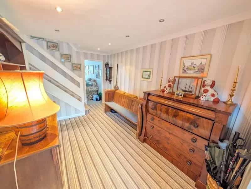4 Bedroom House For Sale in Alveston