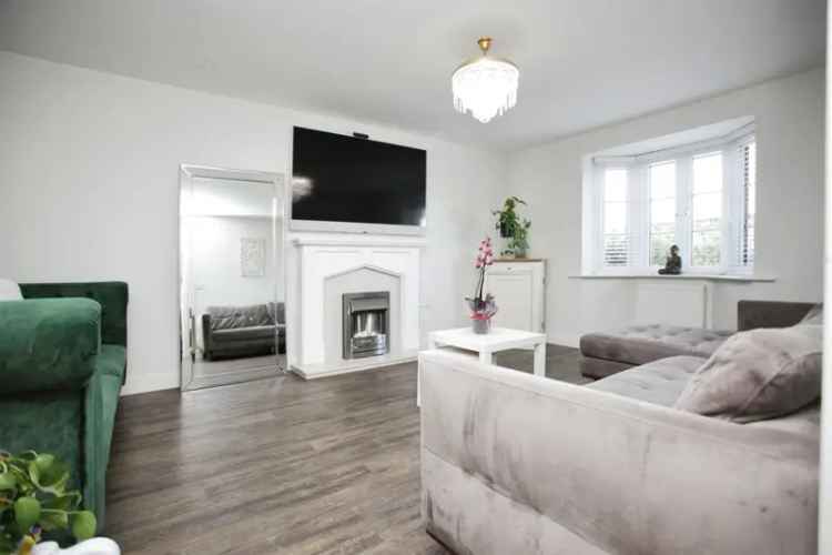 Four Bedroom Detached House in Houlton with Garage and EV Charging