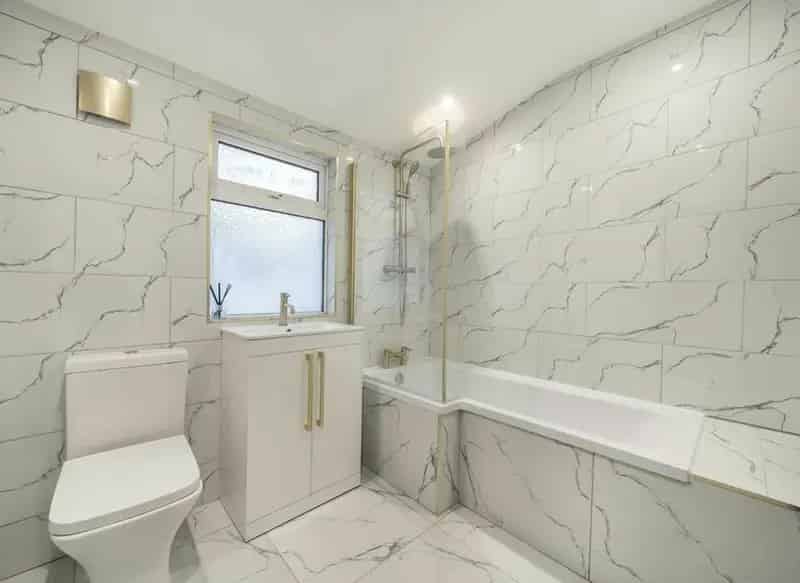 2 Bedroom Flat Corbett Estate Near Mountsfield Park