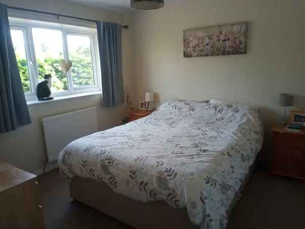 3 Bed End Terrace House Near Park  Ellesmere