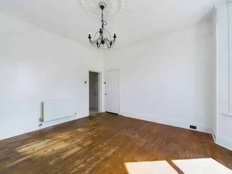 2 Bedroom Flat For Sale St Judes Plymouth