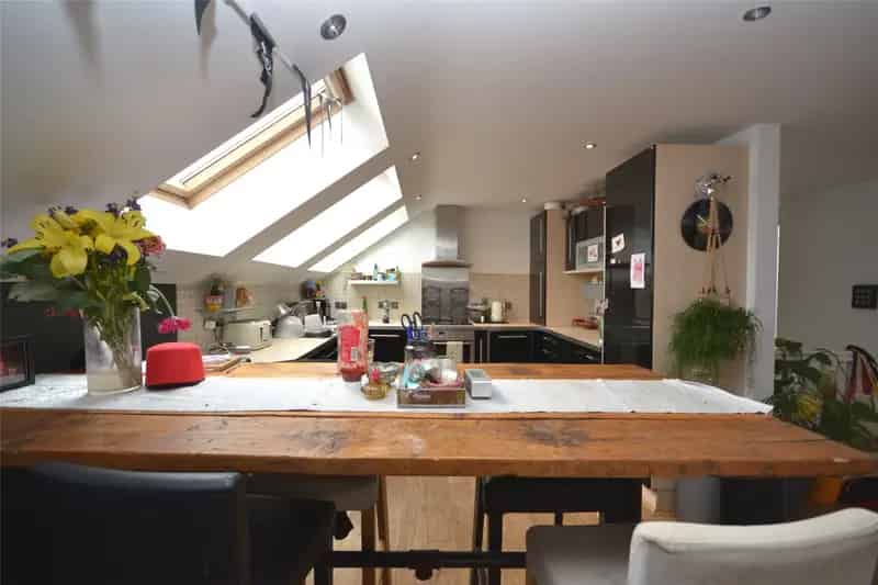 2 Bedroom Detached House to Rent