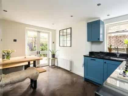 1 Bedroom Flat 164m² London Terrace Furnished