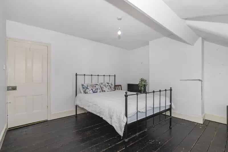 4 Bedroom Victorian Terraced House for Sale in St George Bristol