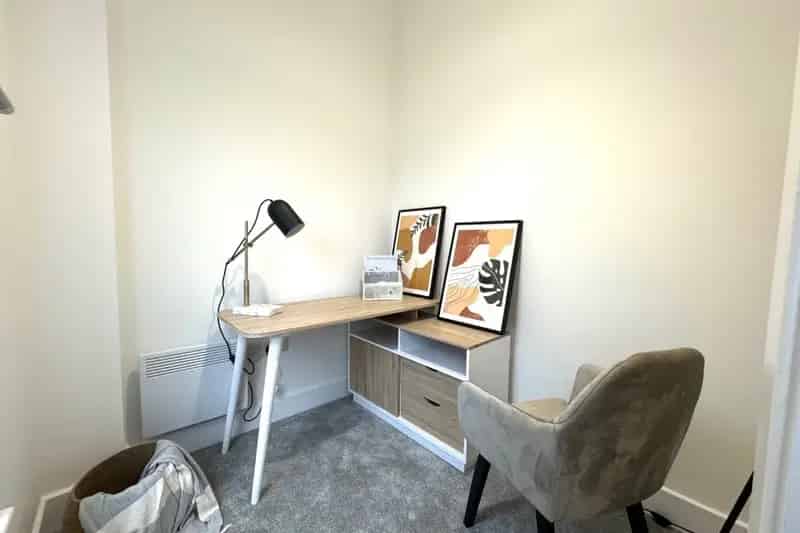 3 Bed Townhouse Near Sheffield Rotherham M1 Available August 25th