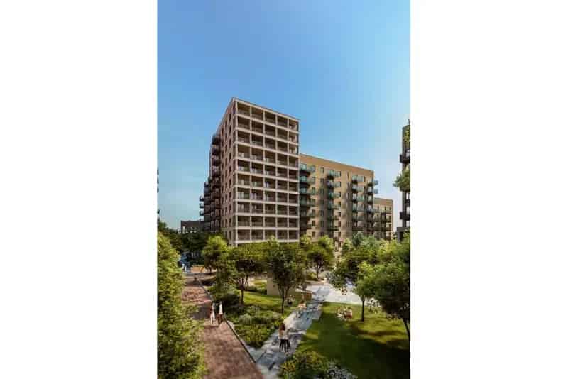 Flat For Sale , City of London, England