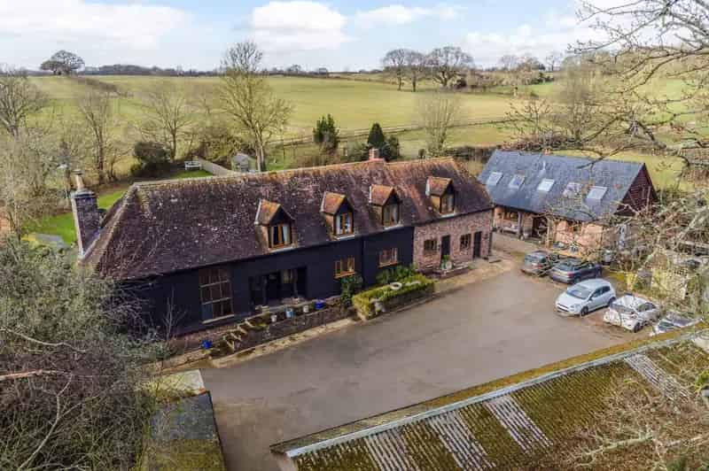 6 Bedroom Detached House with Cottage and Stables for Sale