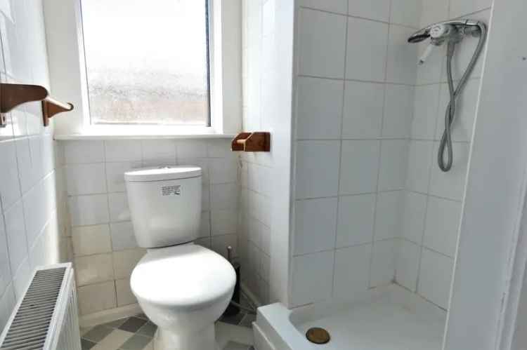 1 Bedroom Flat for Sale Folkestone Kent CT19 Near Station