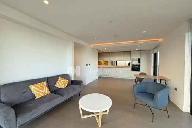 Flat to rent in The Dumont, Albert Embankment, London SE1