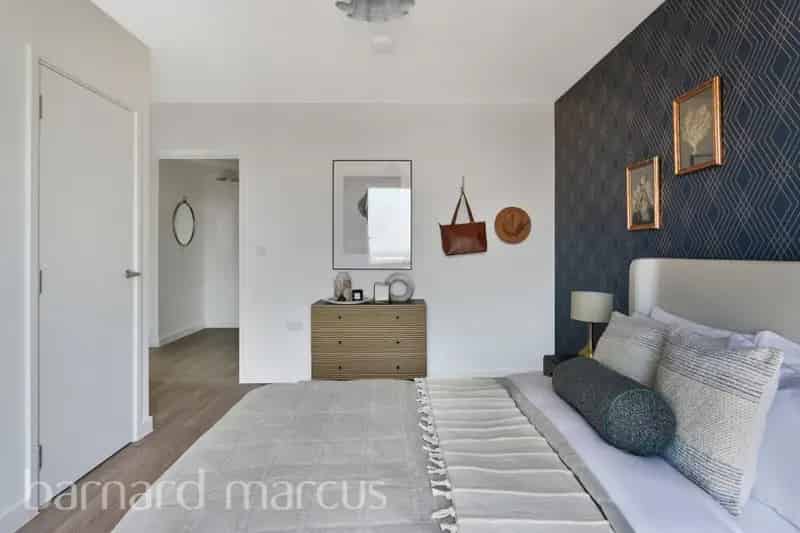 Luxury New Build Apartments Feltham - Pet Friendly
