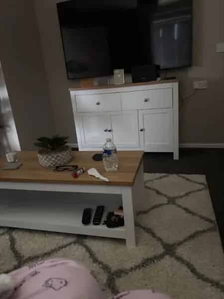 1 Bedroom First Floor Flat with Lift Wet Room and Gardens