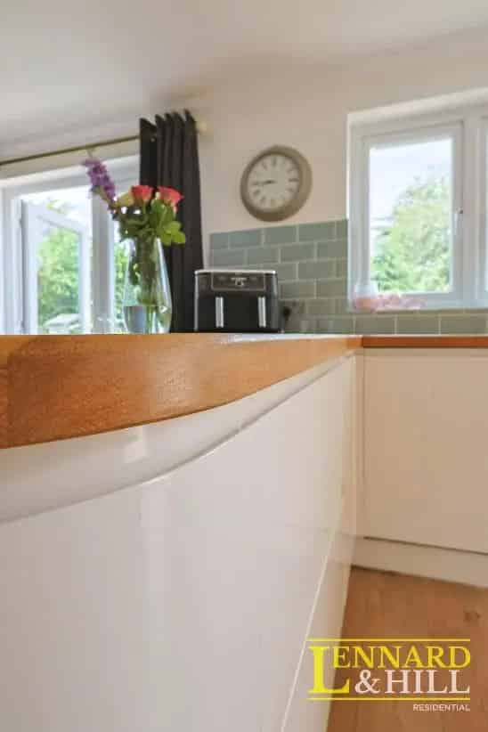 4 Bed House For Sale Extended Family Home Garage Garden