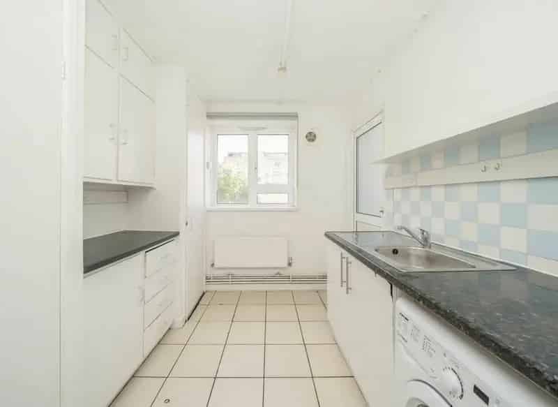 Four Bedroom Apartment near Euston Station