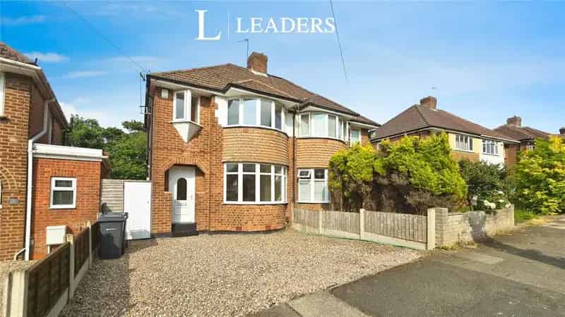 3 Bedroom Semi Detached House For Sale Longbridge