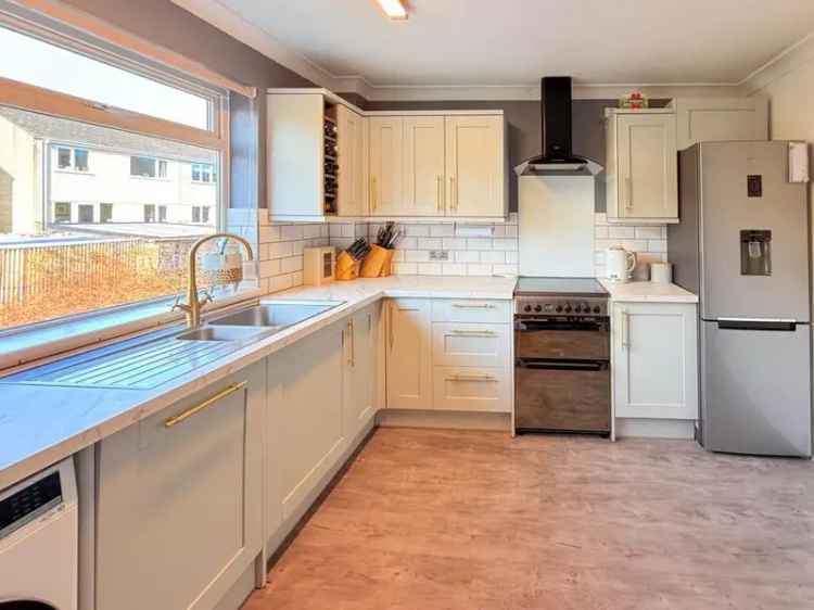 2 Bedroom Apartment for Sale in Larkhall