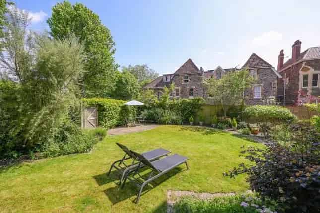 6 Bedroom Victorian House For Sale Near Redland Green School
