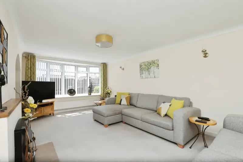 Detached Chalet Bungalow Fakenham Modern Family Home Multigenerational Living
