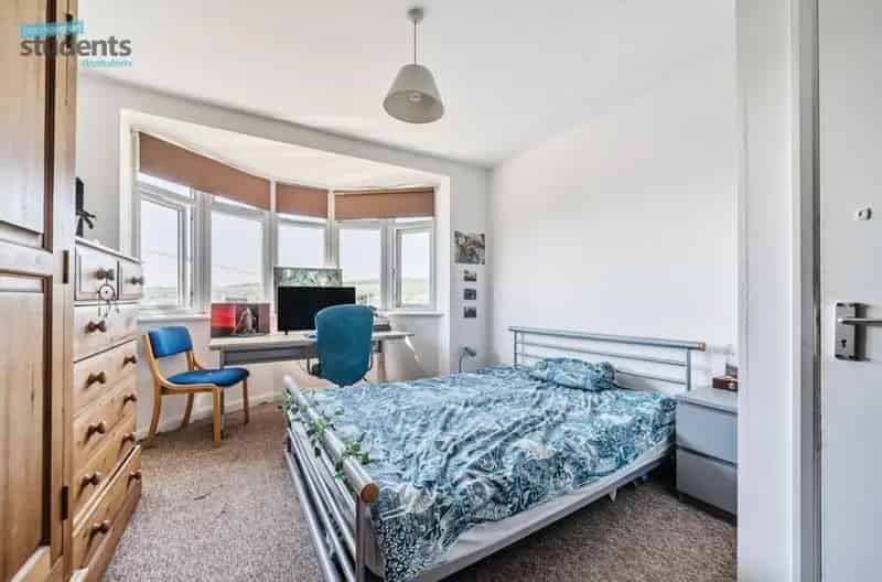 1 Bedroom Detached House Student House Share Bills Included