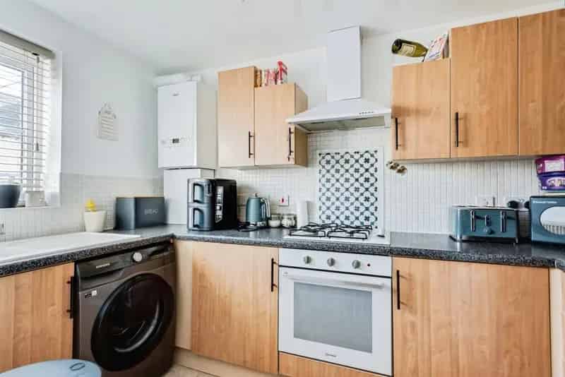 Two Bedroom Terraced House in Shilton Park