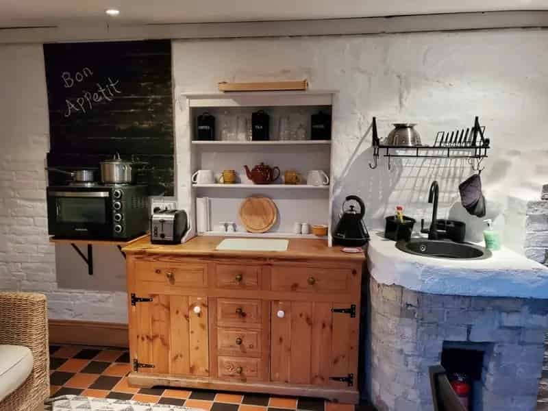 1 Bedroom House To Rent Available 27062025