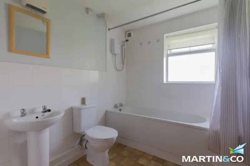 1 bedroom Flat
 To Rent