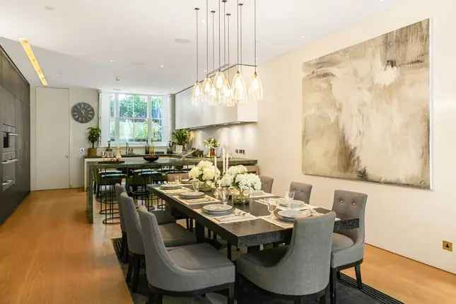 Town house for sale in Argyll Road, Kensington, London W8, United Kingdom