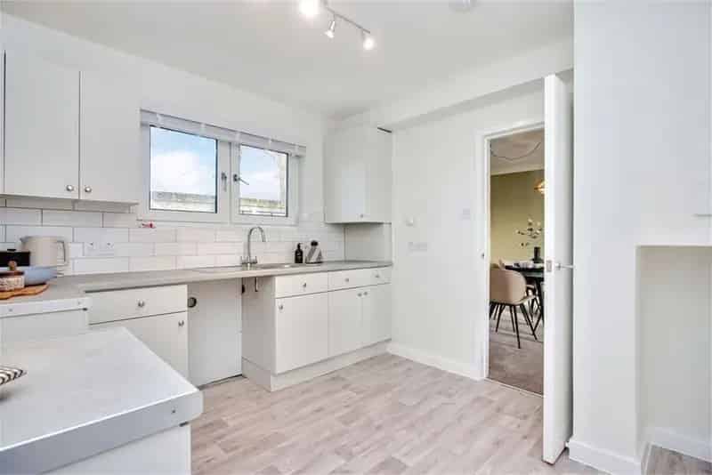 3 Bed Semi-Detached House Craigiehall Meadows