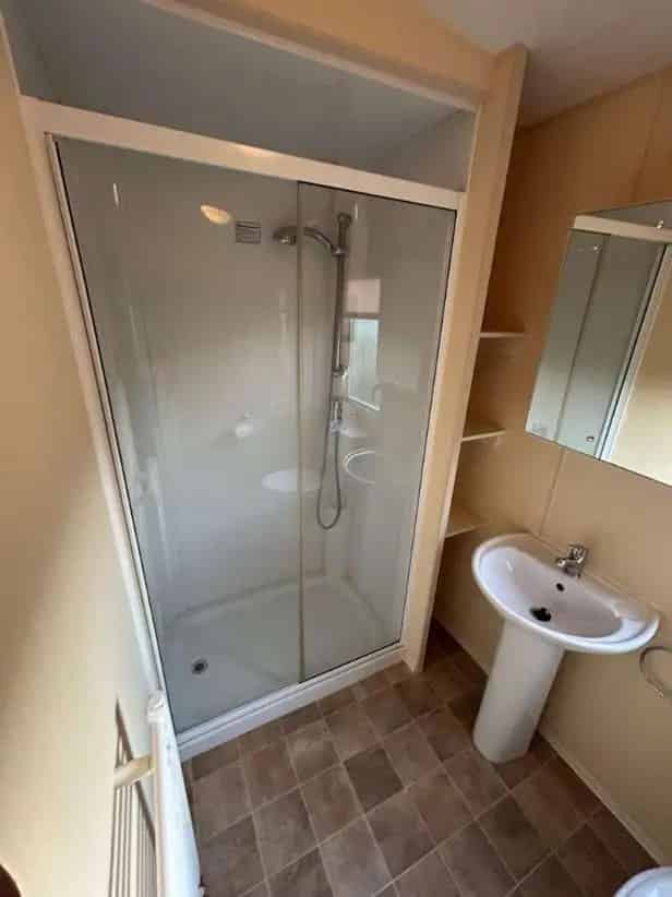 2 Bed Caravan for Sale - Abi Vista Platinum