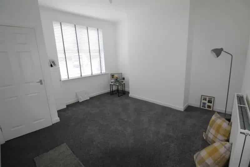 2 Bedroom Terraced House Horwich