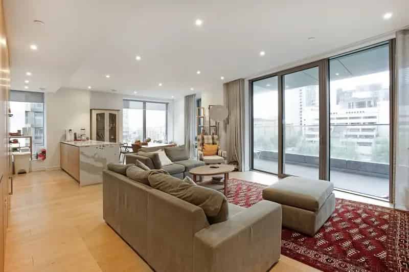 2 Bedroom Luxury Apartment South Quay Views Canary Wharf