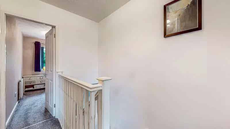 3 Bed House for Sale in Maryhill - Modern Kitchen and Enclosed Garden