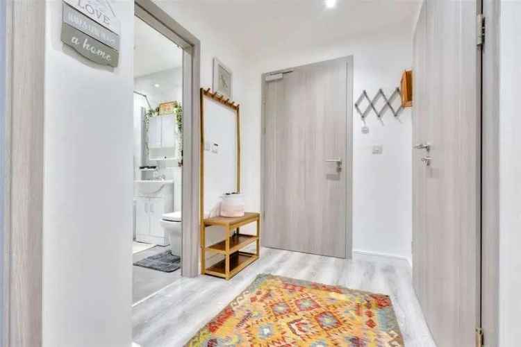 2 Bed Flat for Sale Near Nottingham City Centre