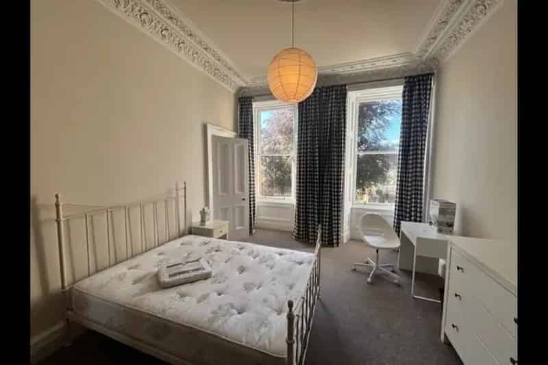 3 Bedroom Flat to Rent - Fully Furnished & Refurbished HMO