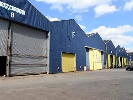 Heavy Engineering Warehouse Space for Lease in Renfrew Scotland