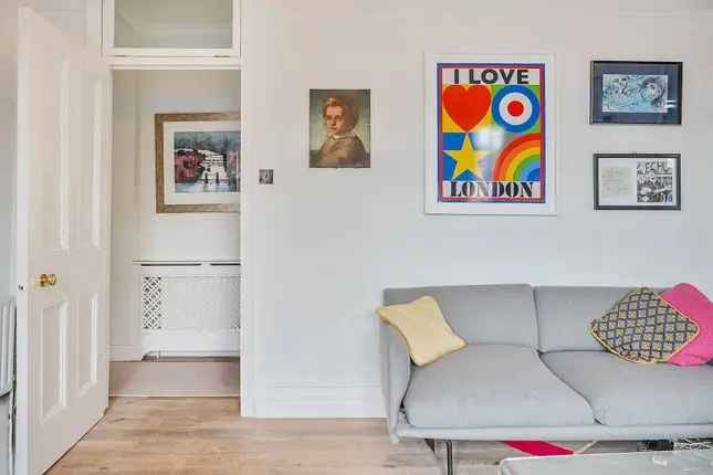 Flat for sale in Chiswick High Road, Chiswick, London W4