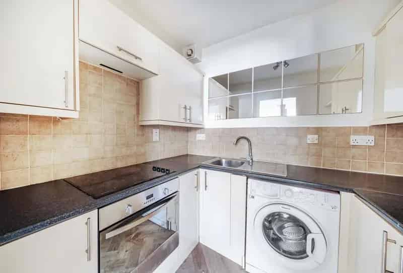 1 bedroom apartment for sale