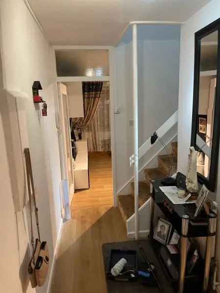 Flat For Rent in South Cambridgeshire, England