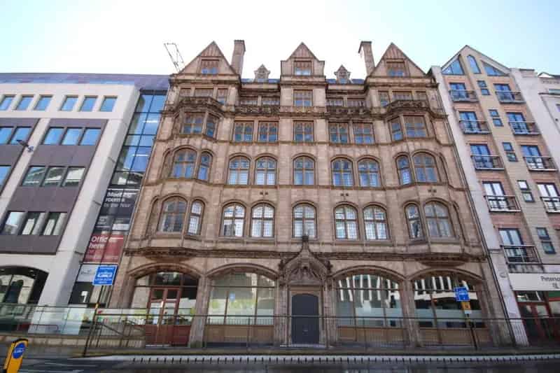 1 Bedroom Apartment to Rent in Queens College Chambers