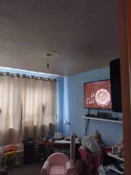 Adapted 2-Bed Ground Floor Flat Near Shops and Schools